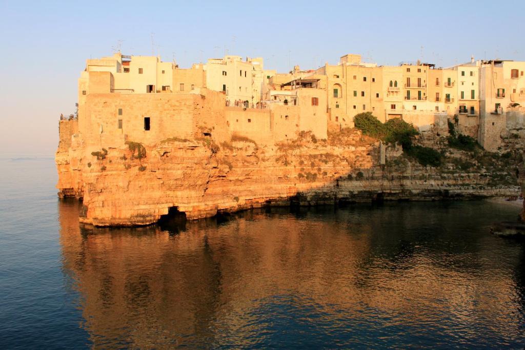 Hotel Dimora Grottone Polignano a Mare Esterno foto